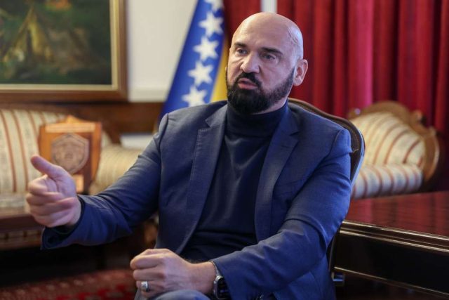 Ramo Isak žestoko o CIK-u: Odluku ćemo rušiti na sudu, trećeg entiteta nikada neće biti