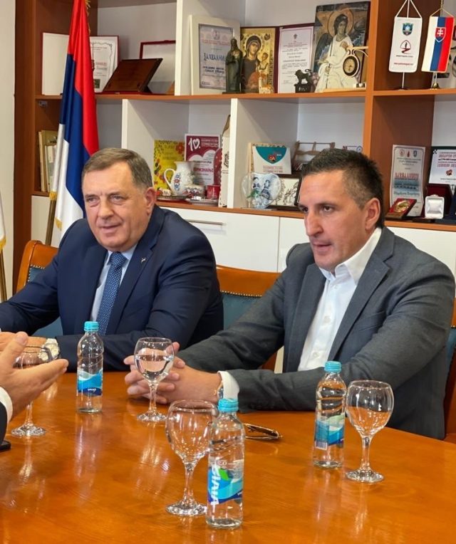 Elek pohvalio Dodika: „Možete ga voljeti ili ne, ali jedno mu morate priznati“