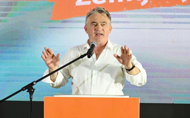 DF u Čeliću održao predizborni skup: Komšić govorio o budućoj vlasti, kandidati o lokalnim problemima