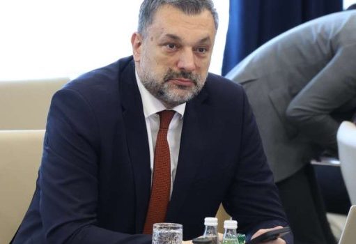 Konaković pozvao SDA da preuzme vlast: „Ne tražimo nijednu poziciju“