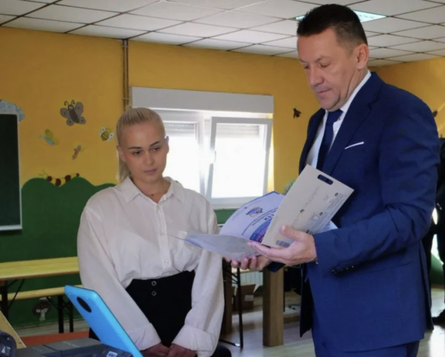 Lučić iskoristio biračko pravo: Evo šta očekuje nakon izbora